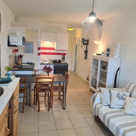 Chez Tifenn Apartment
